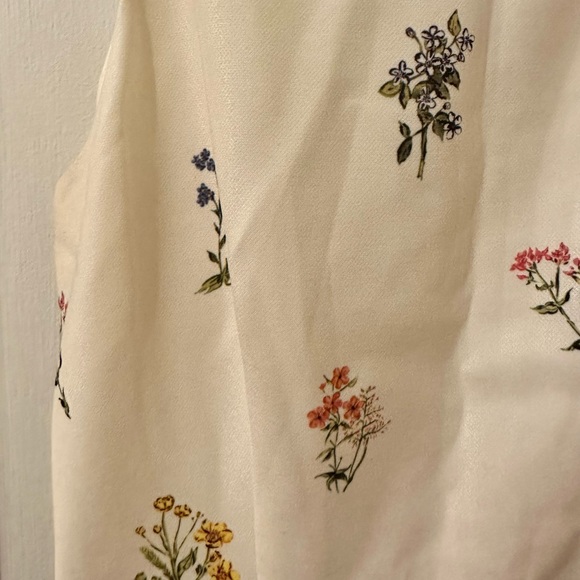 Midi Floral Dress 💐 - Picture 4 of 5